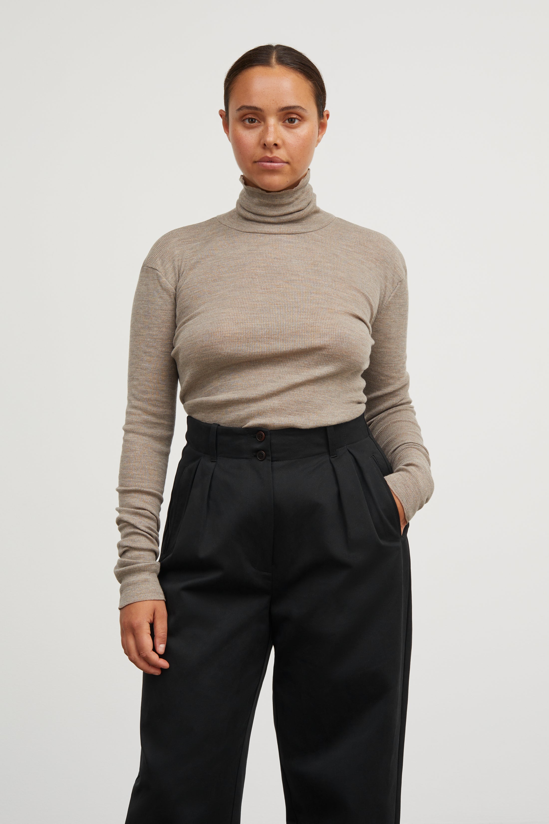Skall Studio Amy T-neck Turtleneck Brown