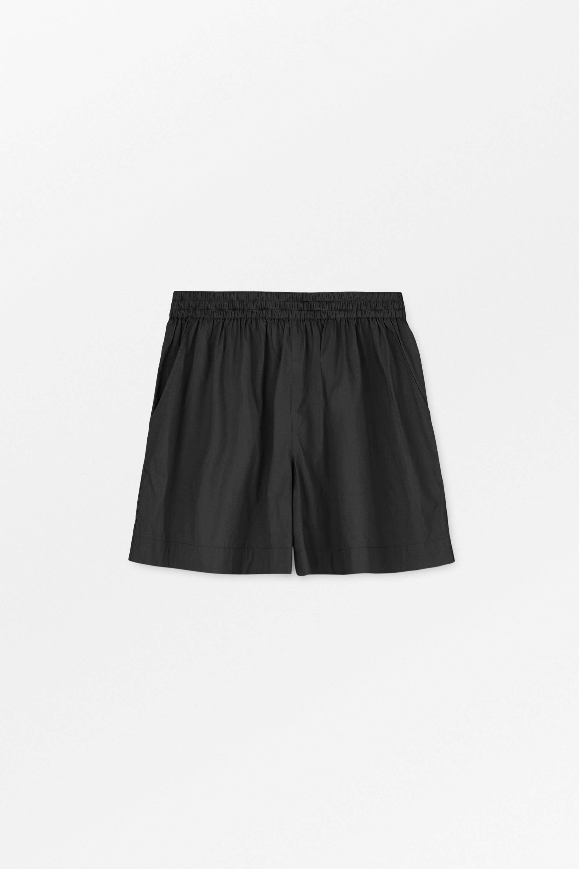 Skall Studio Edgar shorts Shorts Black