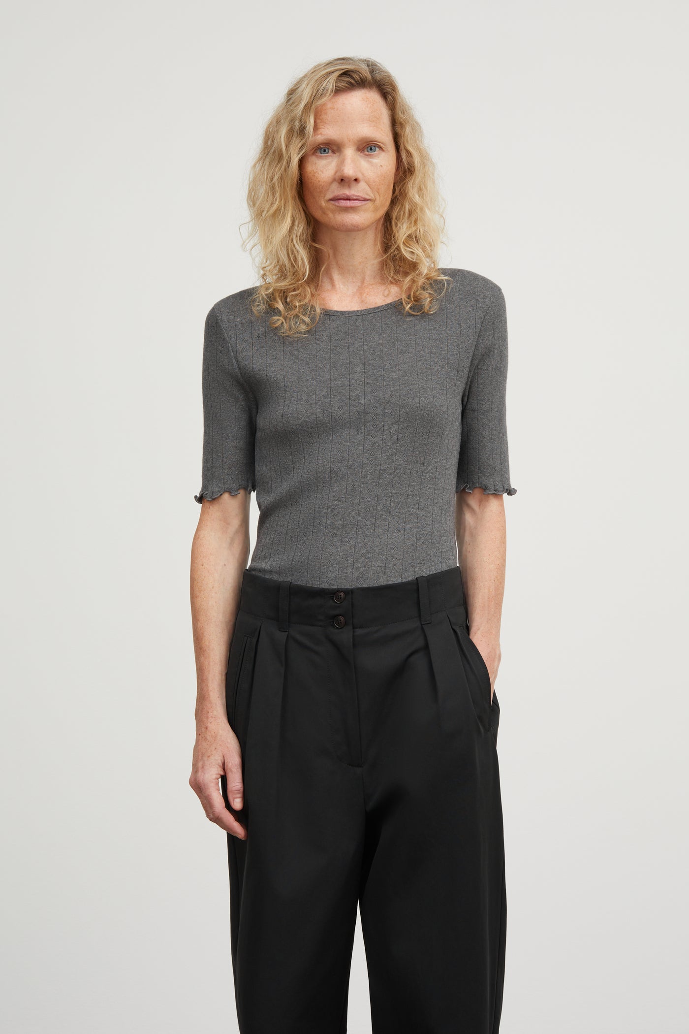 Skall Studio Edie tee T-shirt Dark grey melange