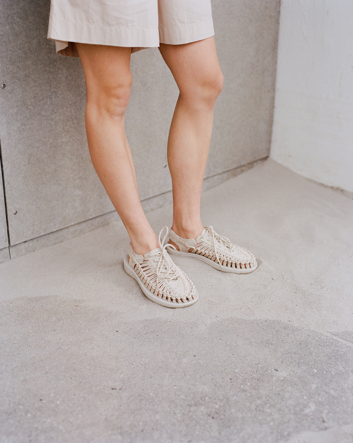 KEEN UNEEK Canvas x Skall Studio - Natural/Birch – Skall Studio World