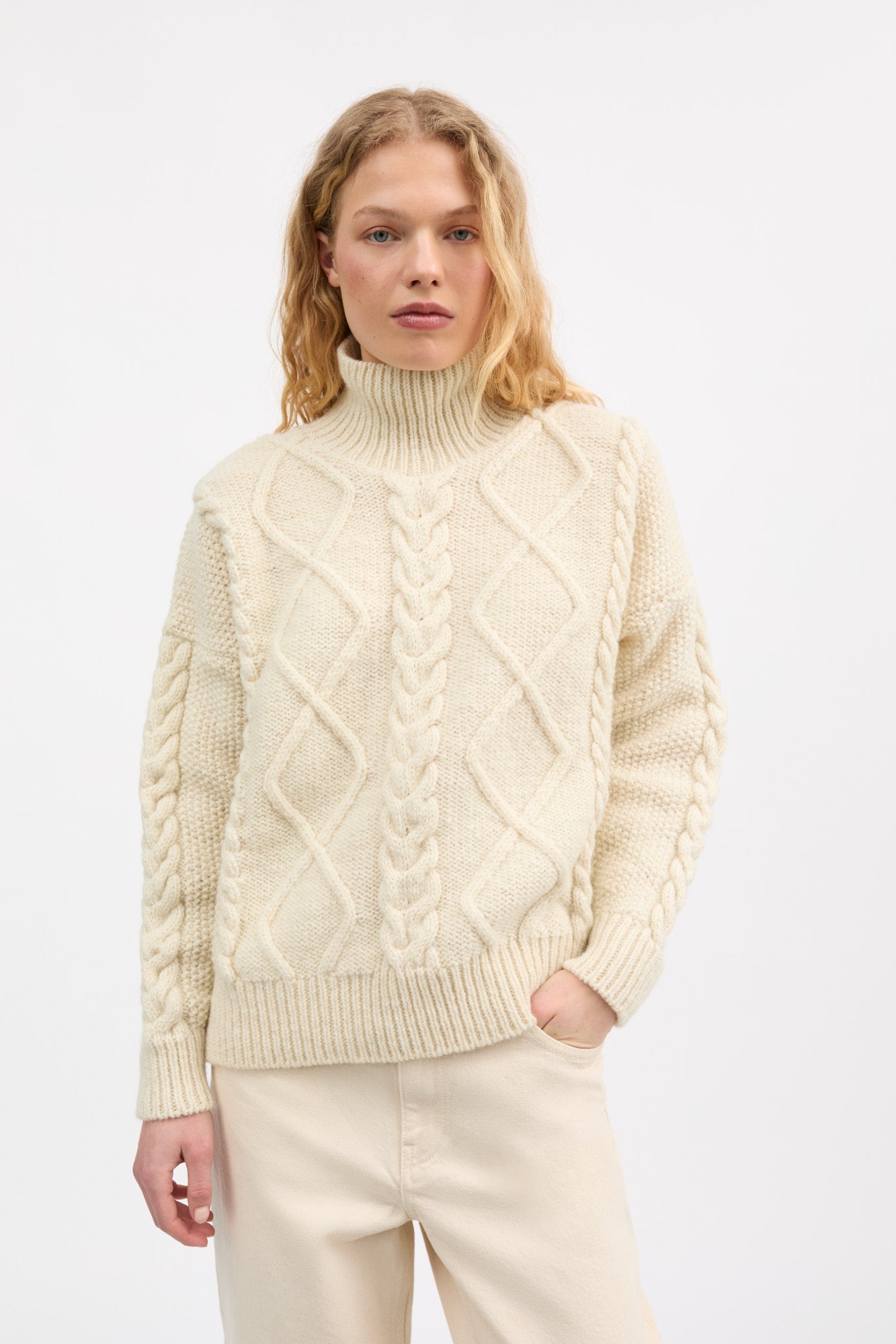 Skall Studio Magda knit Knit Off white