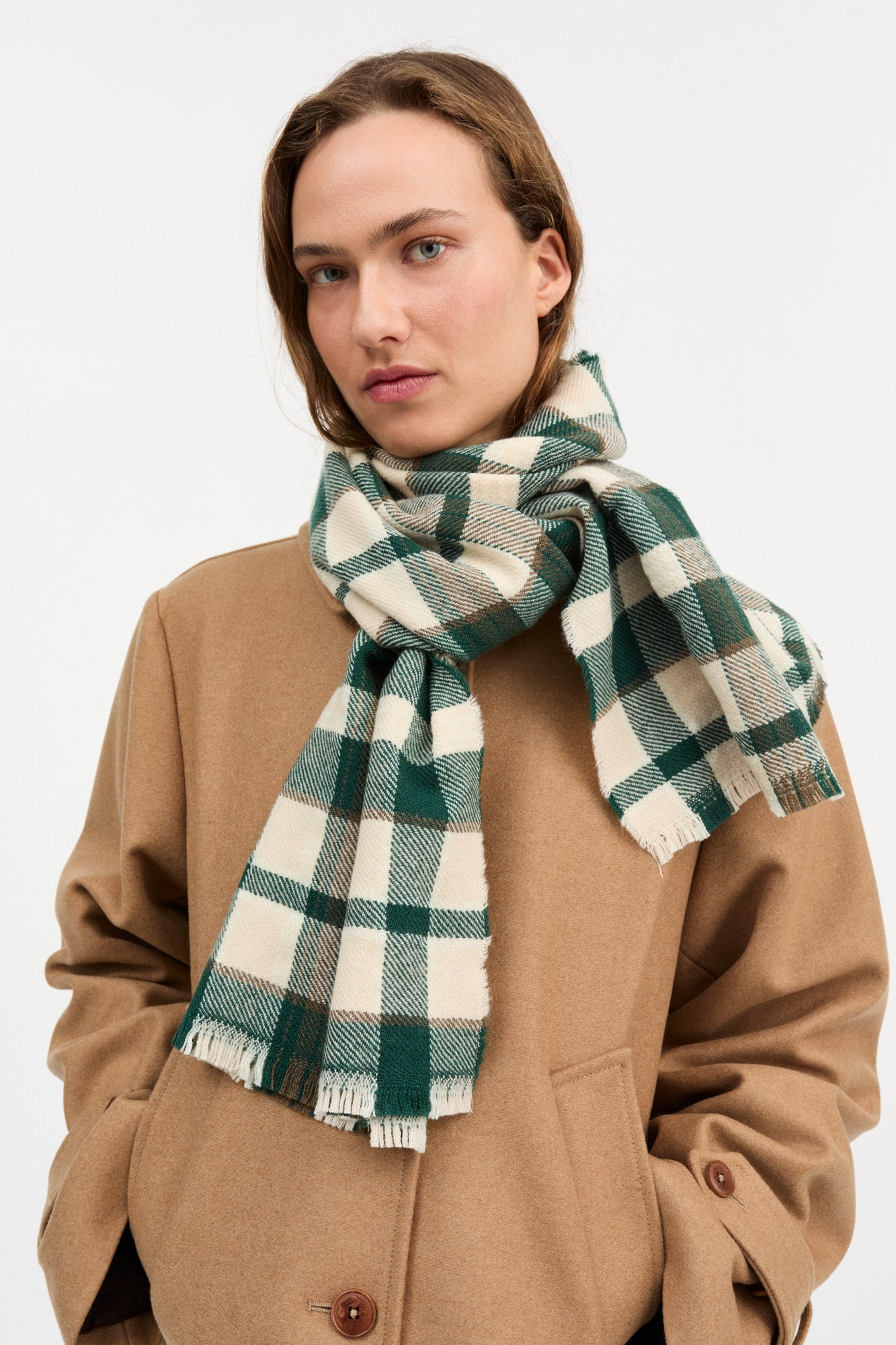 Skall Studio Nadelle scarf Scarf Pine green/Beige check