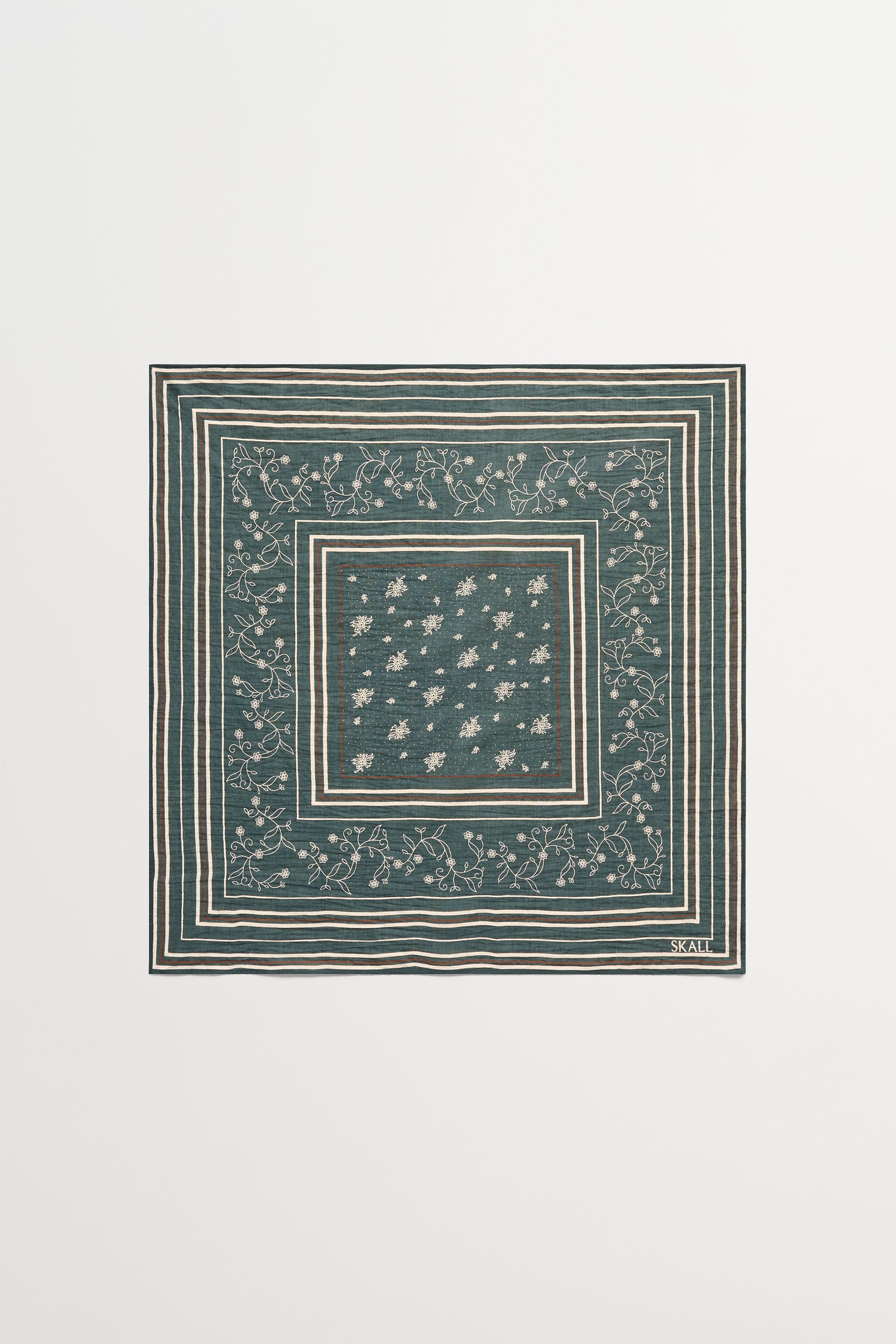 Skall Studio Skall classic scarf 55x55 Scarf Dark green/brown