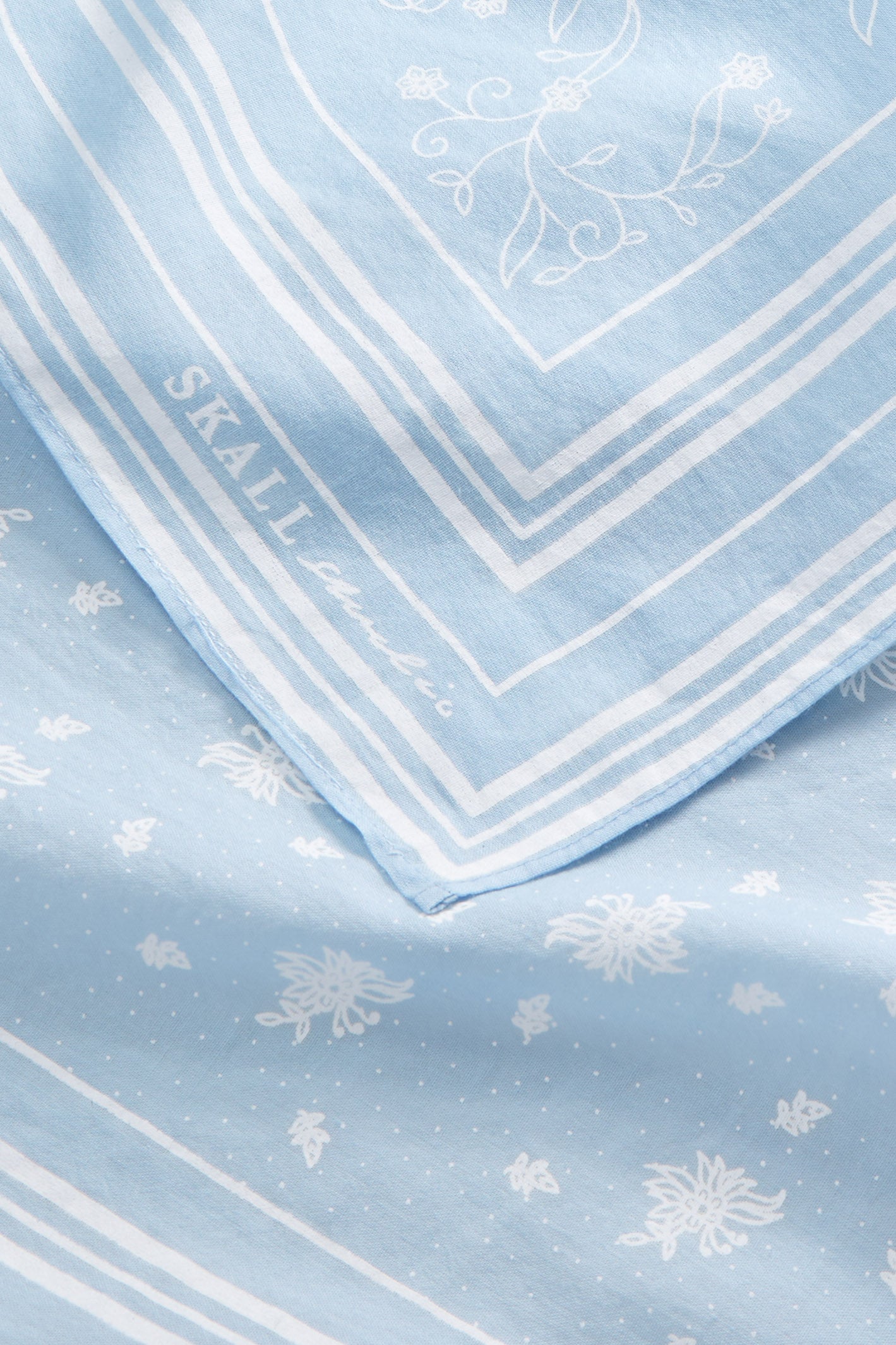 Skall Studio Skall classic scarf 90x90 Scarf Sky blue