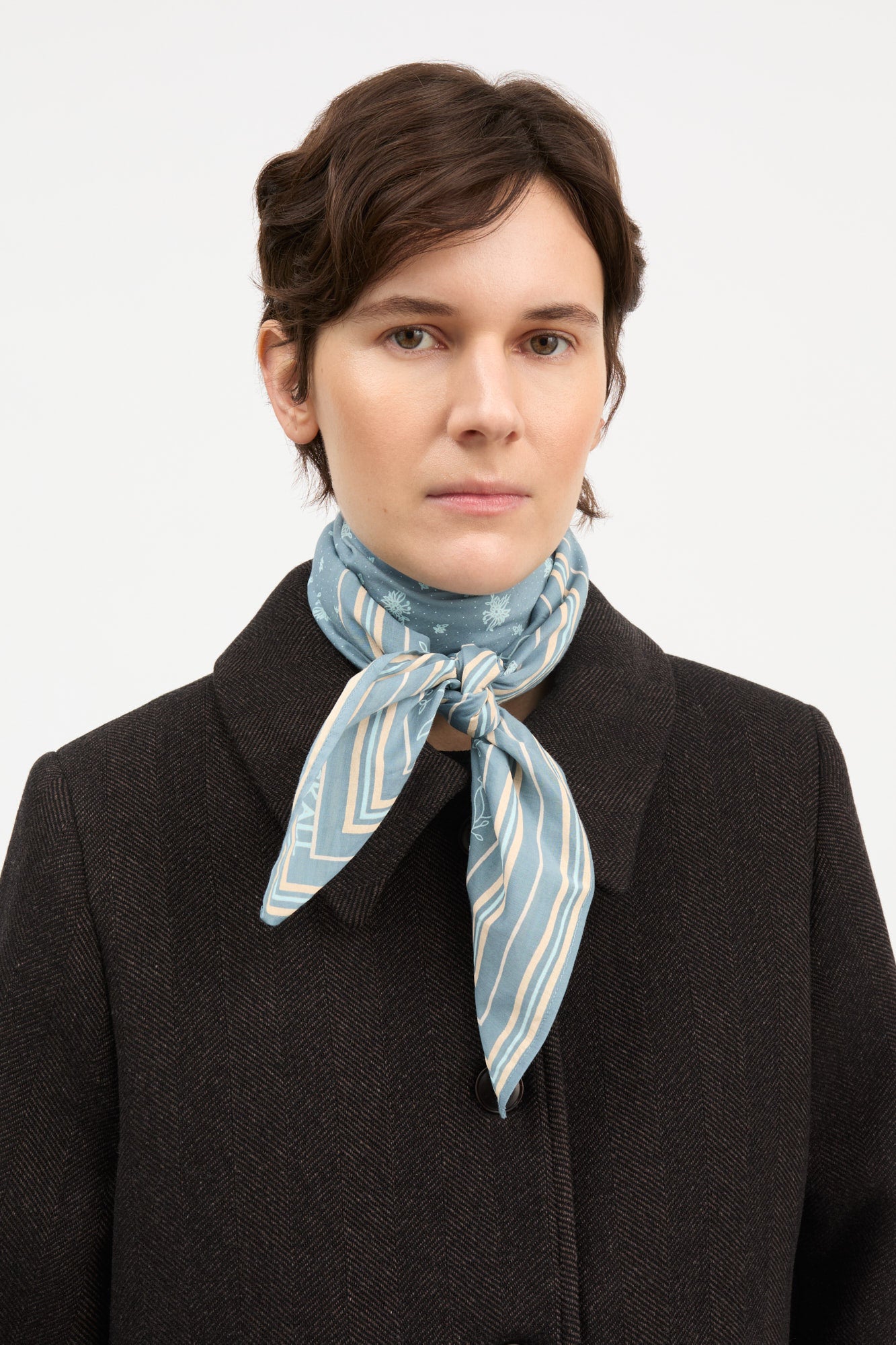 Skall Studio Skall classic scarf 90x90 Scarf Stormblue/Beige